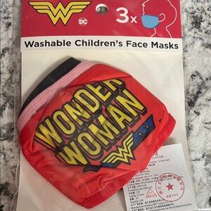 DC Wonder Woman Kids Face Masks - Vibrant Red and Yellow